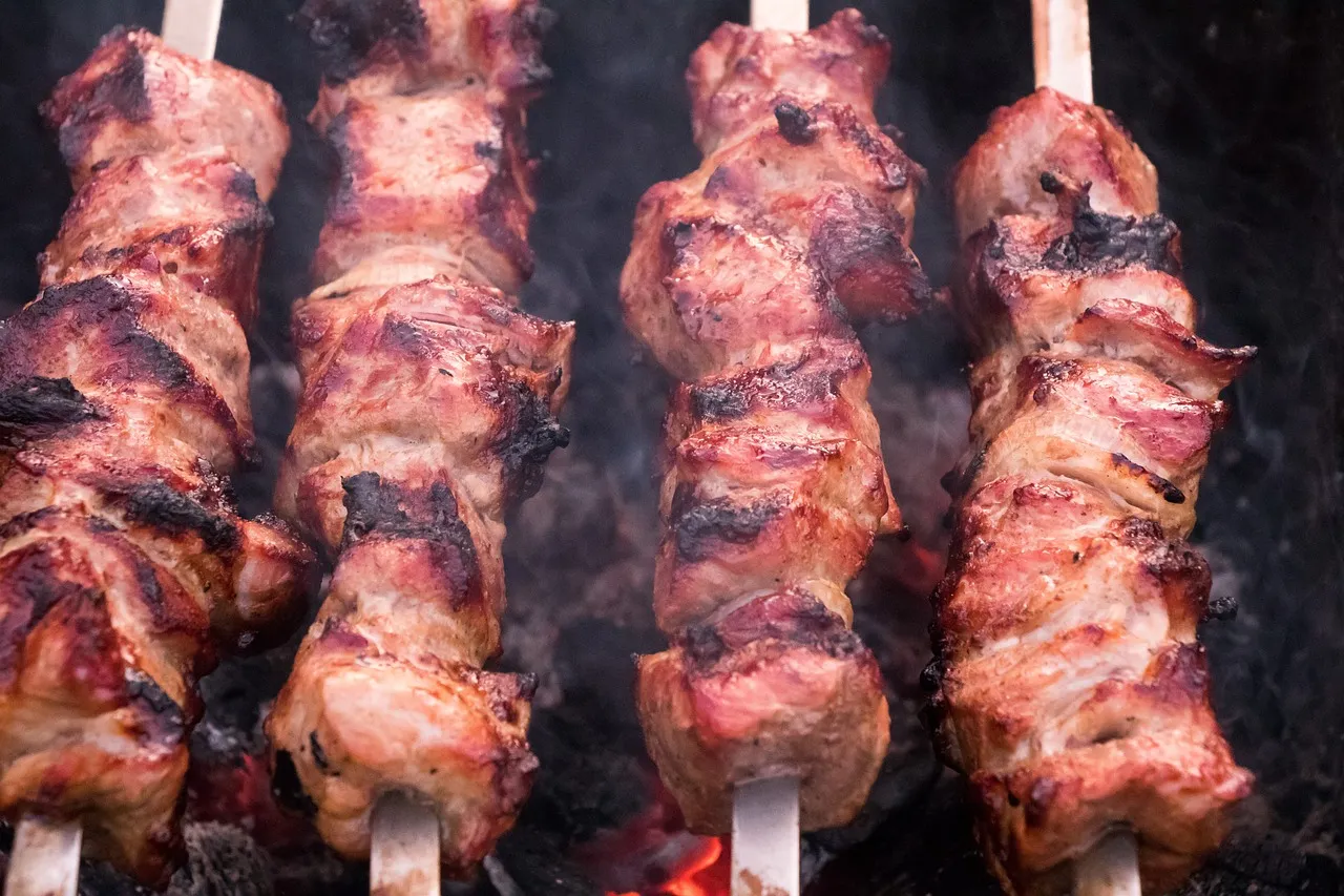 How to prepare grilled Turkish kebab